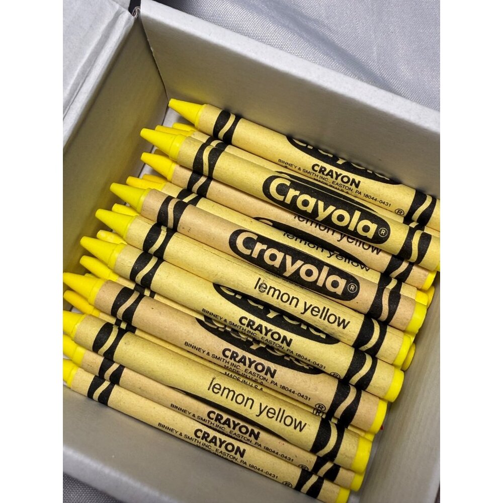 Retired Collectible Crayola Lemon Yellow Crayons Bulk Pack Of 24